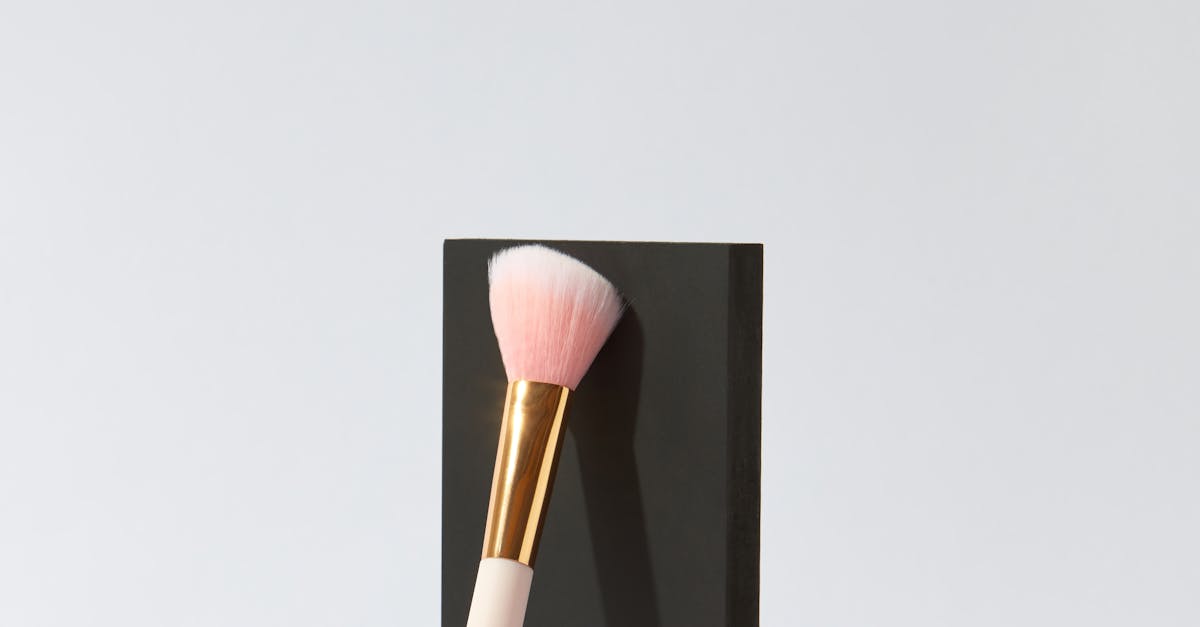 Essential Props for Showcasing Lifestyle Products Effectively